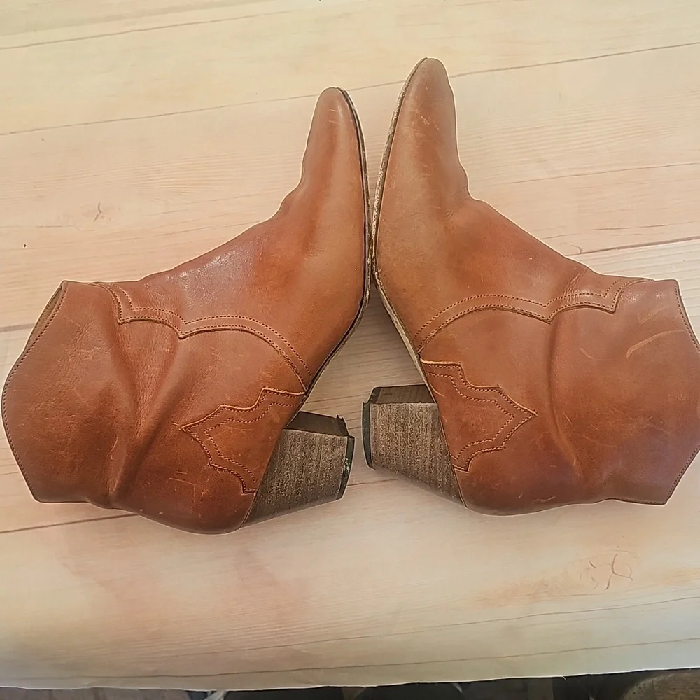 Isabel marant dicker lowcut boots. - Picture 7 of 10